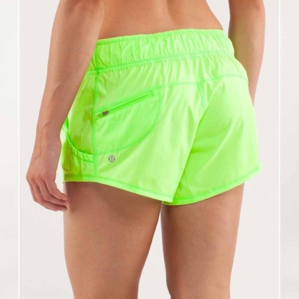 Lululemon Work It Out Shorts Zippy Green Neon Low Waist Workout Gym Size 8